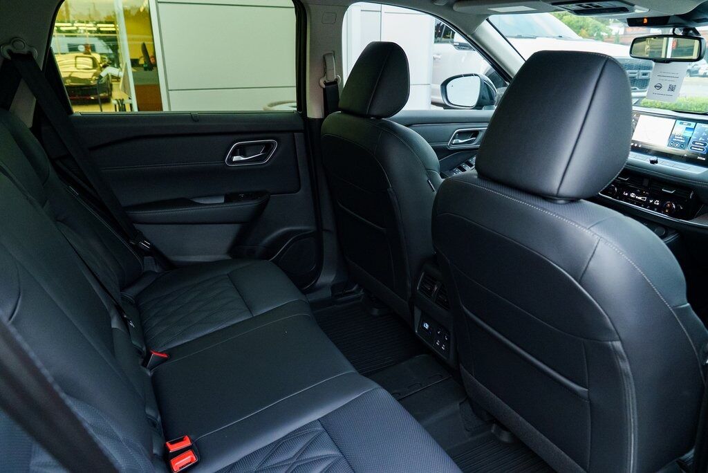 2026 Nissan Rogue Platinum Beaverton OR