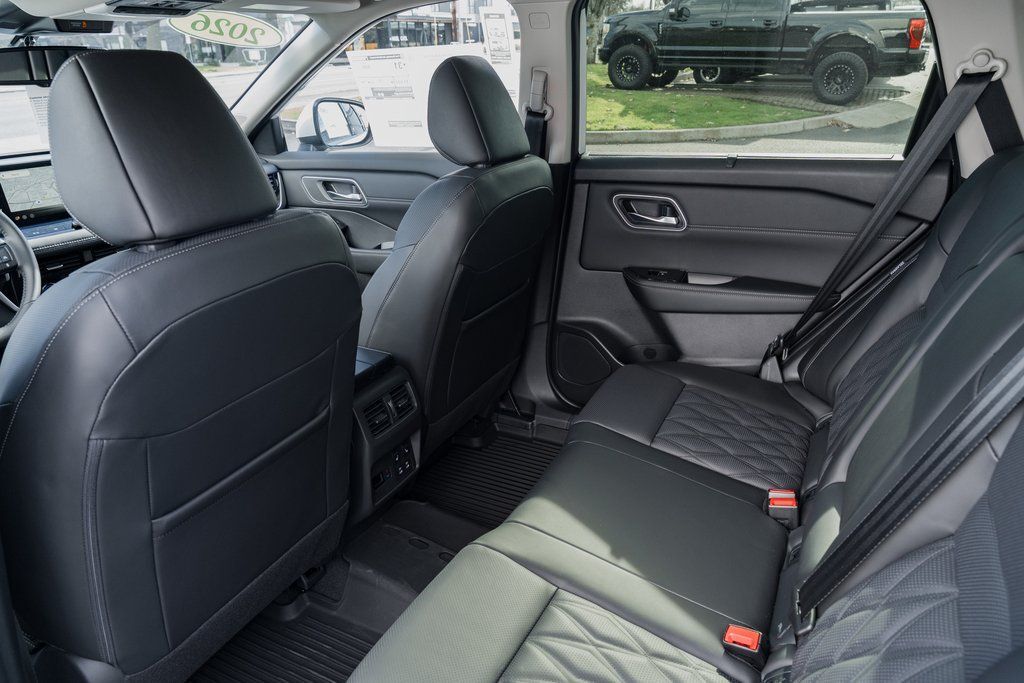 2026 Nissan Rogue Platinum Beaverton OR