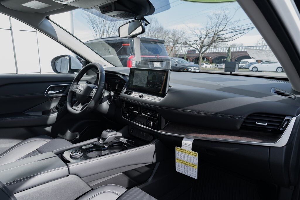 2026 Nissan Rogue Platinum Beaverton OR