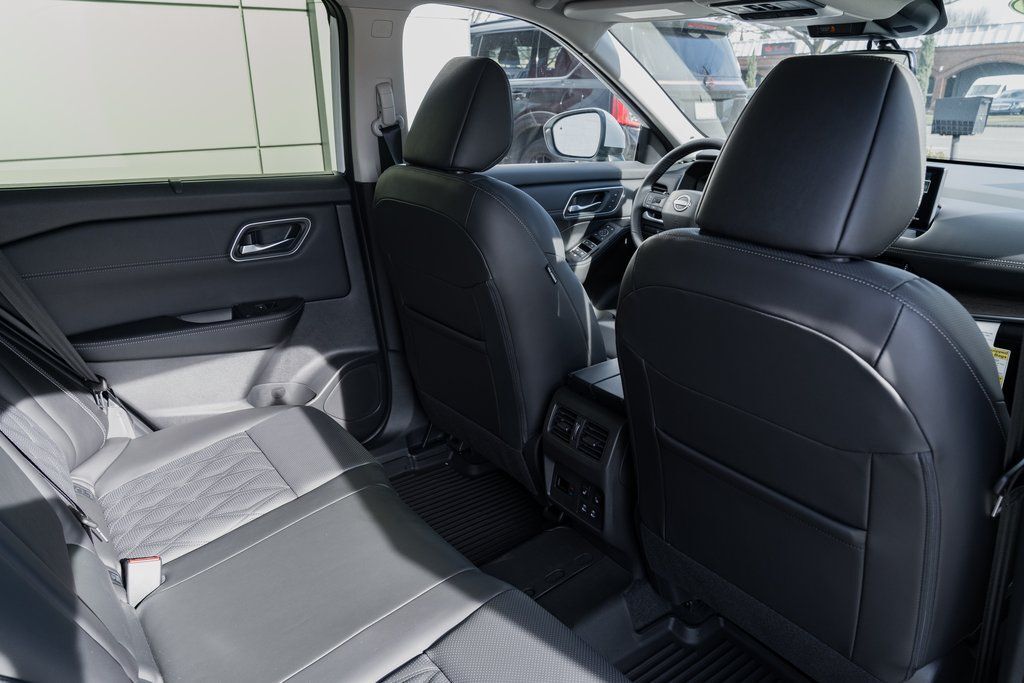 2026 Nissan Rogue Platinum Beaverton OR