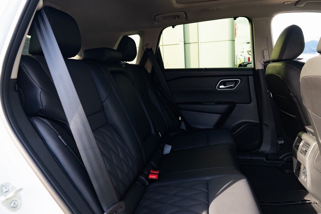 2026 Nissan Rogue Platinum Beaverton OR