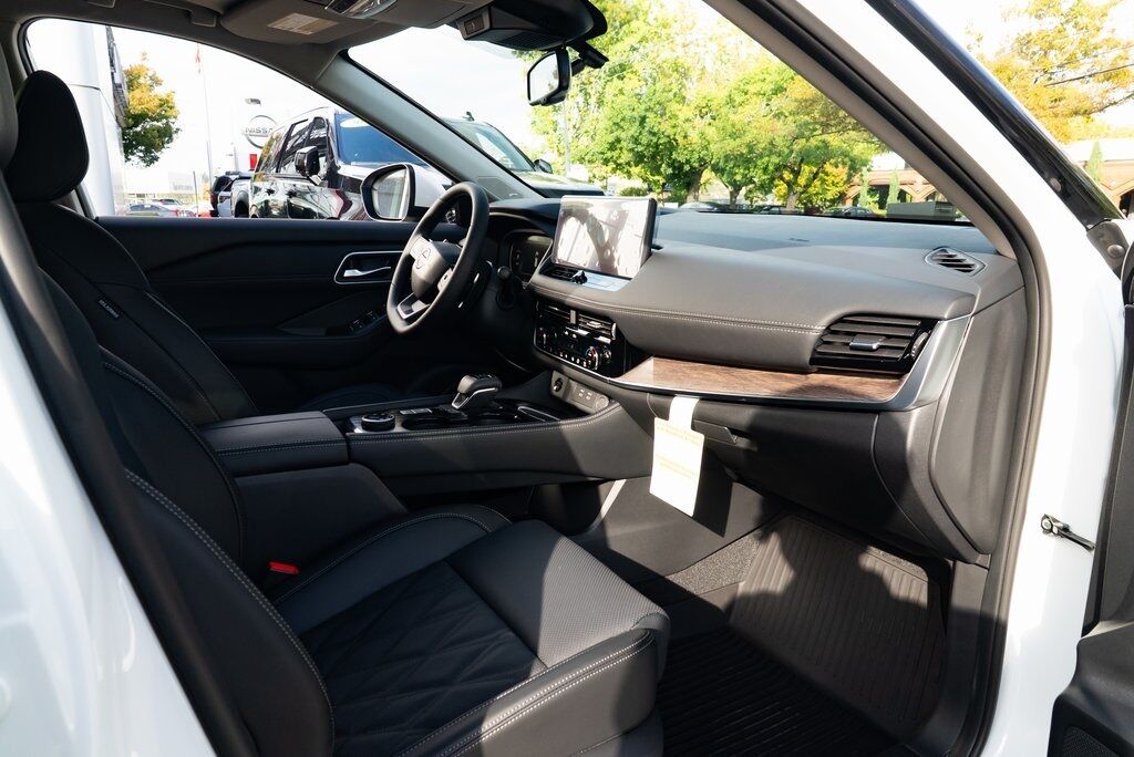 2026 Nissan Rogue Platinum Beaverton OR