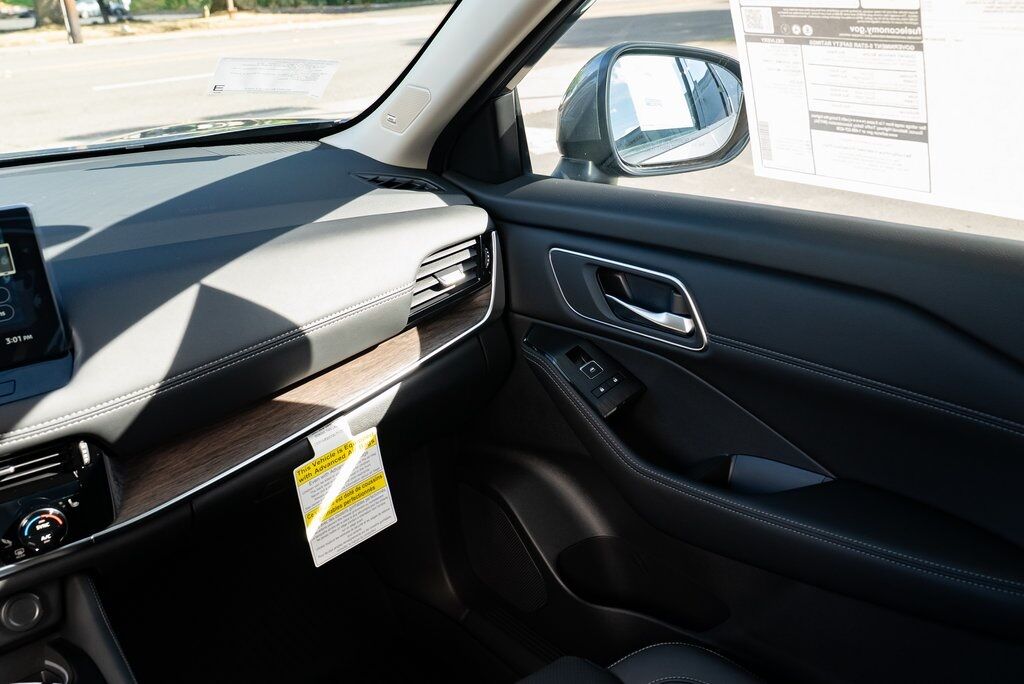 2026 Nissan Rogue Platinum Beaverton OR