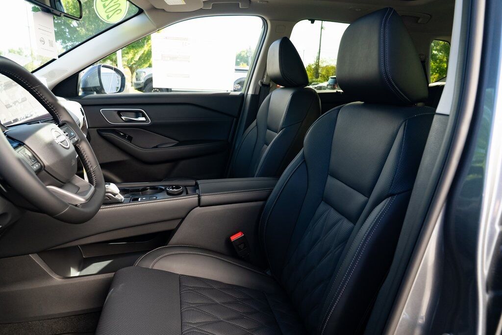 2026 Nissan Rogue Platinum Beaverton OR