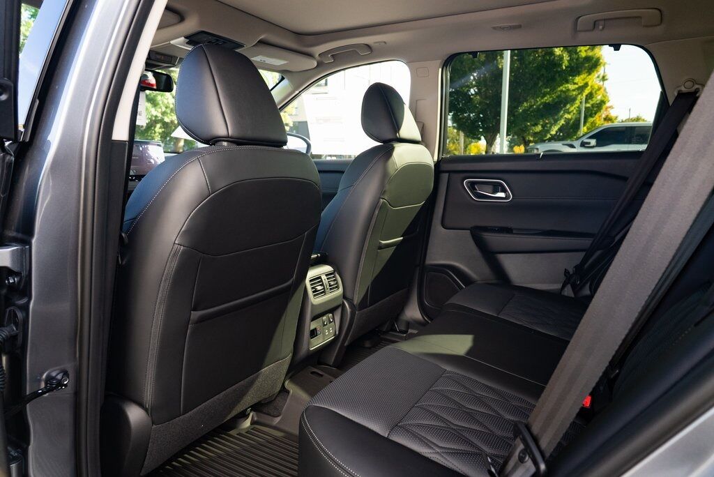 2026 Nissan Rogue Platinum Beaverton OR