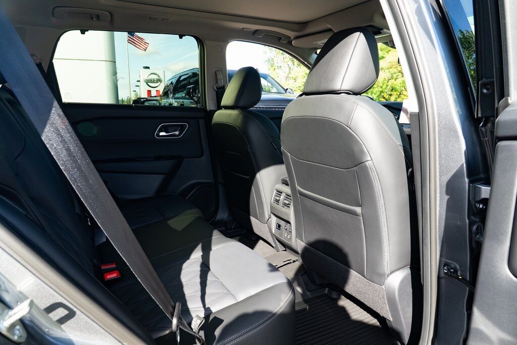 2026 Nissan Rogue Platinum Beaverton OR