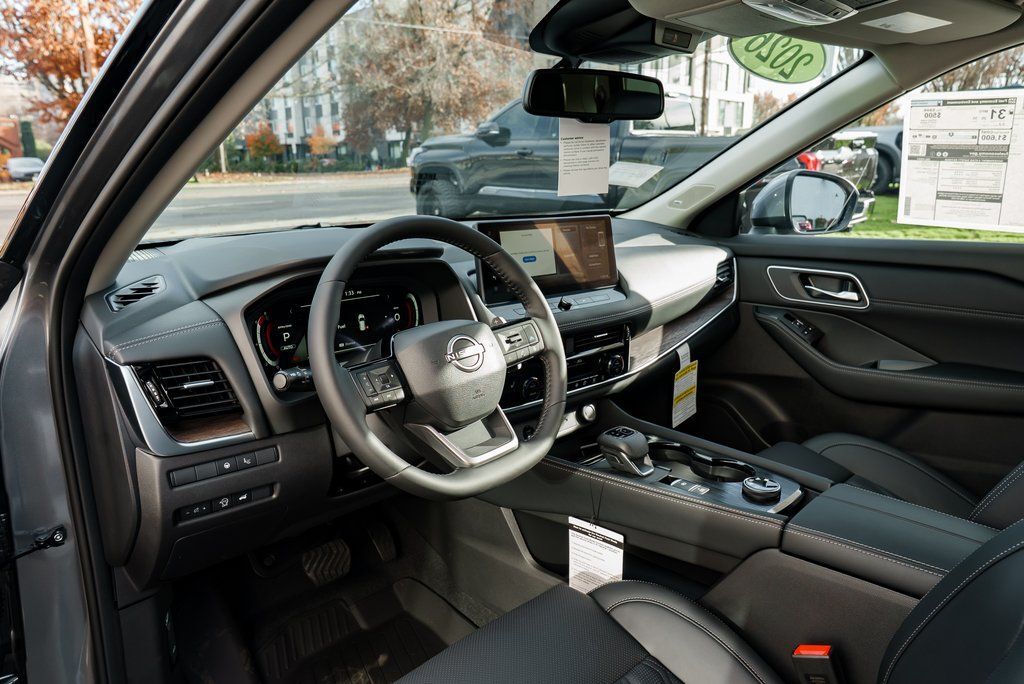 2026 Nissan Rogue Platinum Beaverton OR