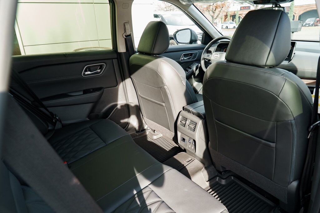 2026 Nissan Rogue Platinum Beaverton OR