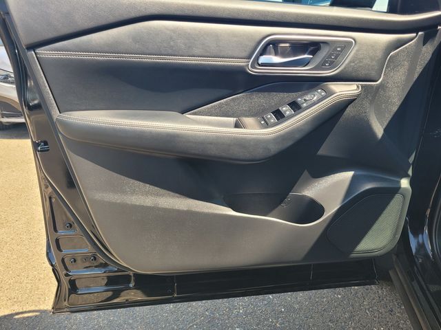 2026 Nissan Rogue Platinum Roseville CA