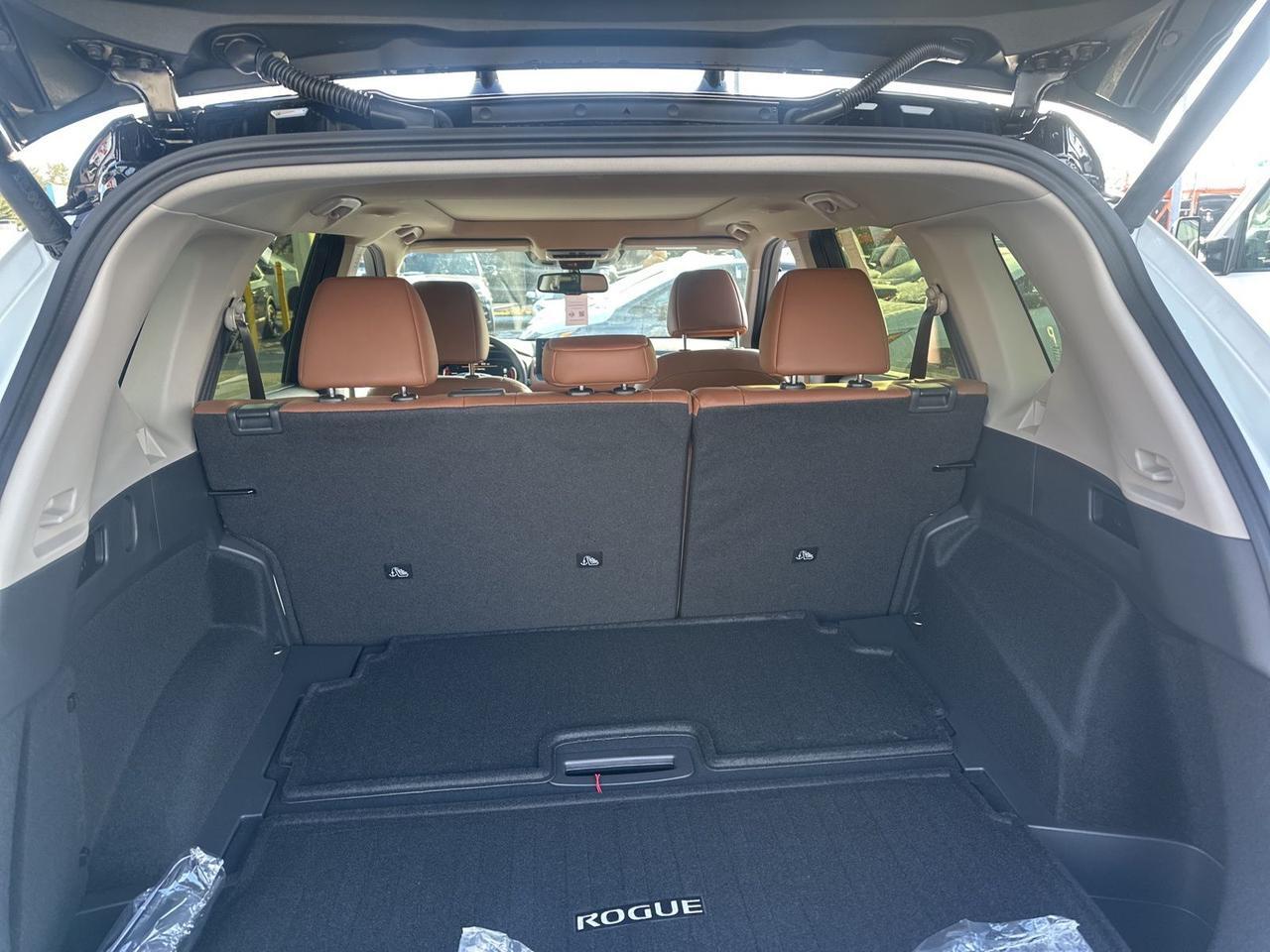 2026 Nissan Rogue Platinum Glen Burnie MD