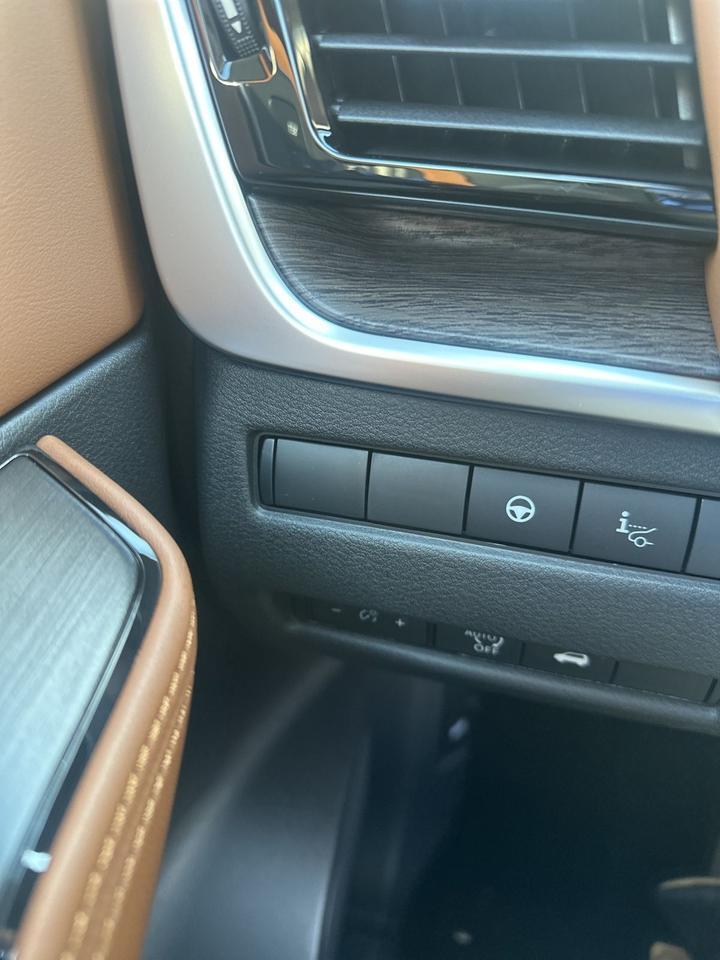 2026 Nissan Rogue Platinum Glen Burnie MD