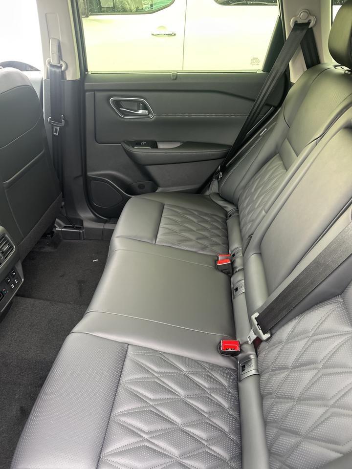 2026 Nissan Rogue Platinum Glen Burnie MD