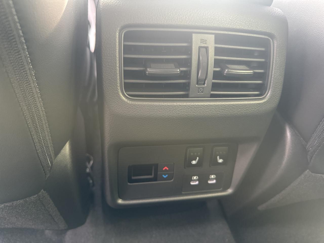 2026 Nissan Rogue Platinum Glen Burnie MD