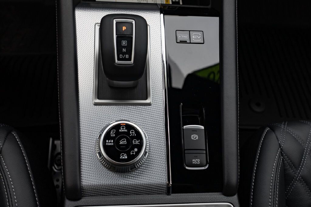 2026 Nissan Rogue Plug-In Hybrid Platinum Beaverton OR