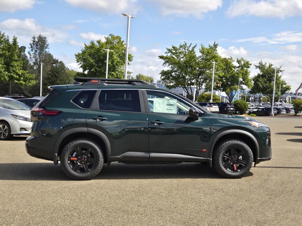 2026 Nissan Rogue Rock Creek