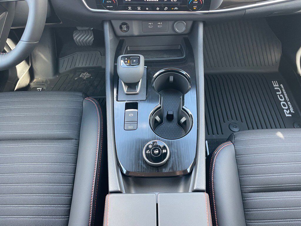2026 Nissan Rogue Rock Creek Oak Ridge TN