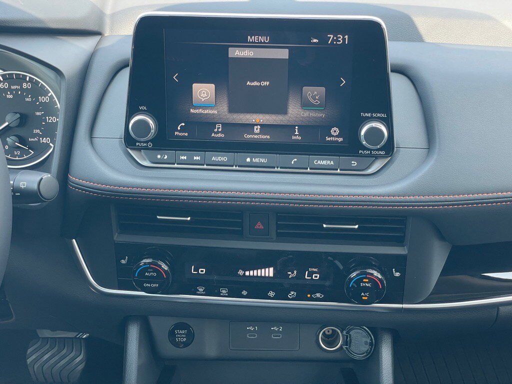 2026 Nissan Rogue SV photo 15