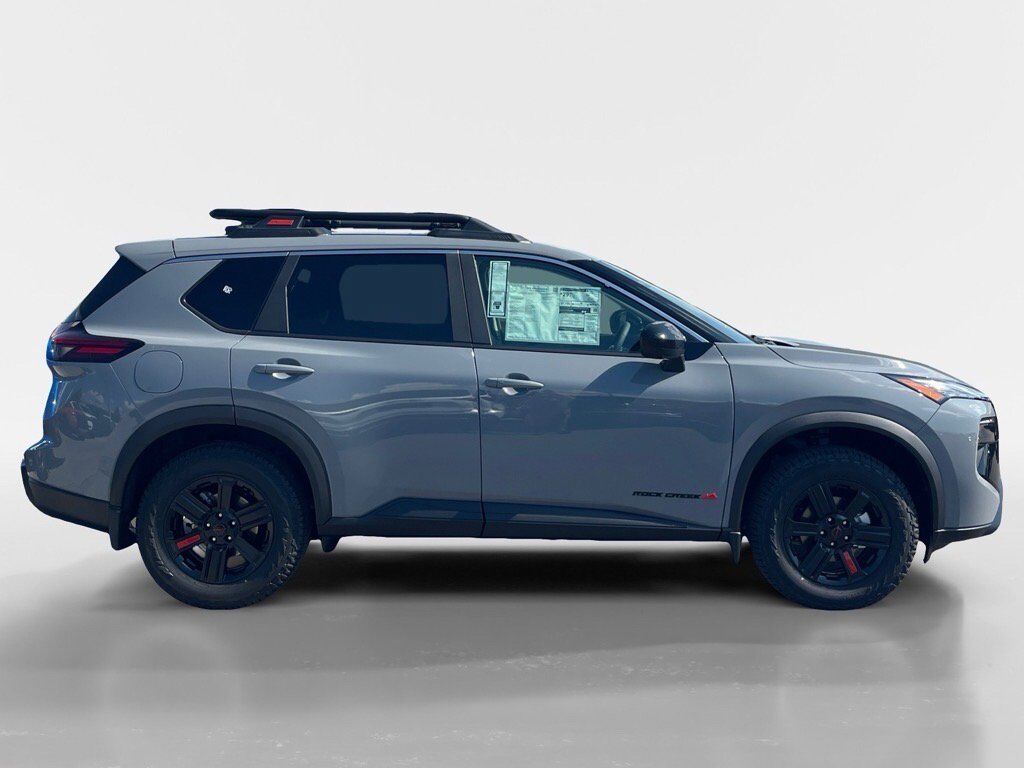 2026 Nissan Rogue SV photo 8