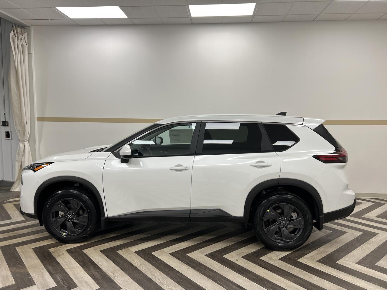 2026 Nissan Rogue SV Gasoline