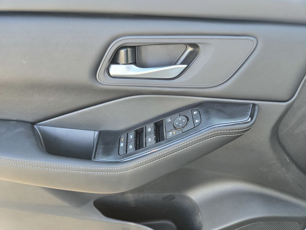 2026 Nissan Rogue SV Folsom CA
