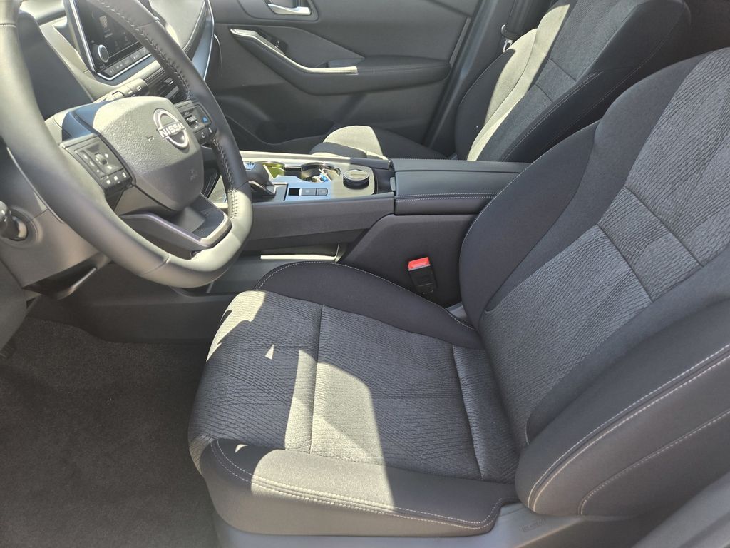 2026 Nissan Rogue SV Folsom CA
