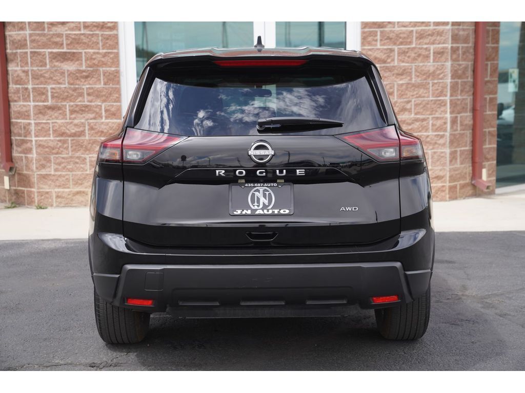 2026 Nissan Rogue SV Huntington UT