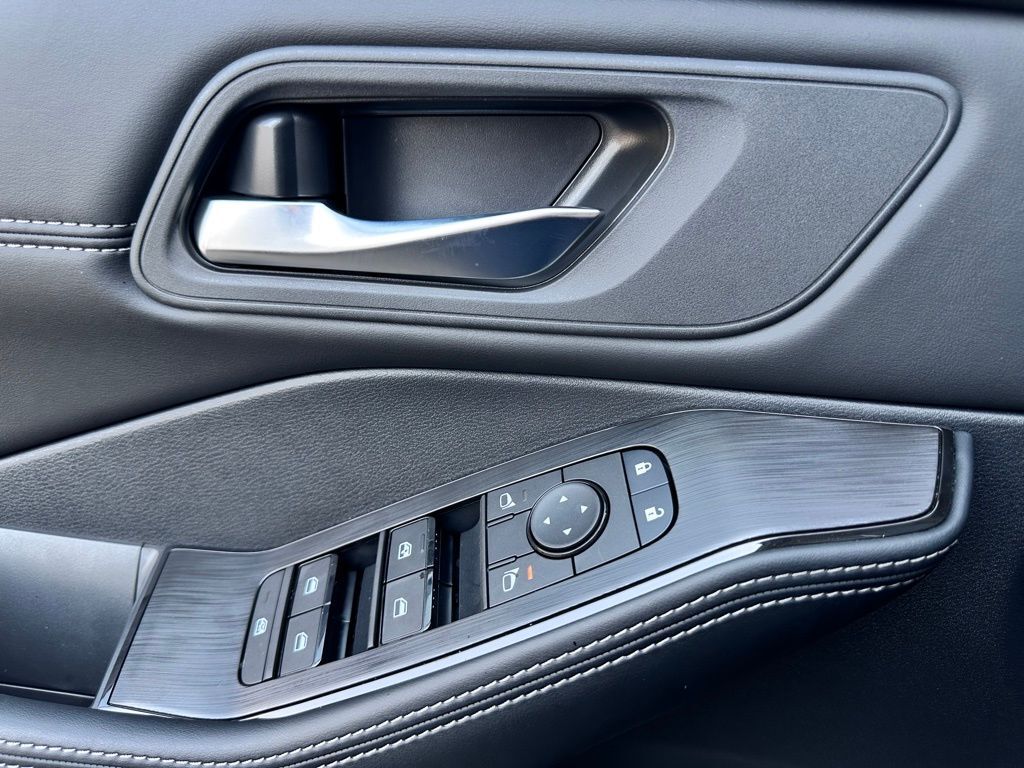 2026 Nissan Rogue SV San Clemente CA