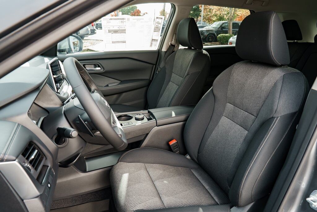 2026 Nissan Rogue SV Beaverton OR