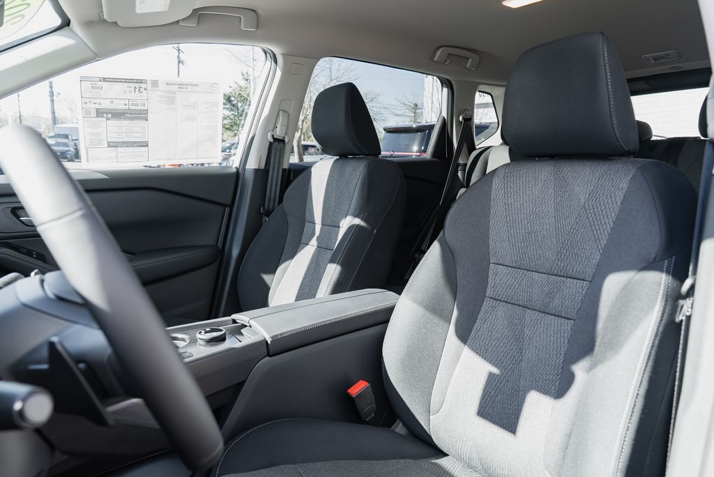 2026 Nissan Rogue SV Beaverton OR