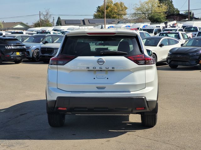 2026 Nissan Rogue SV Roseville CA