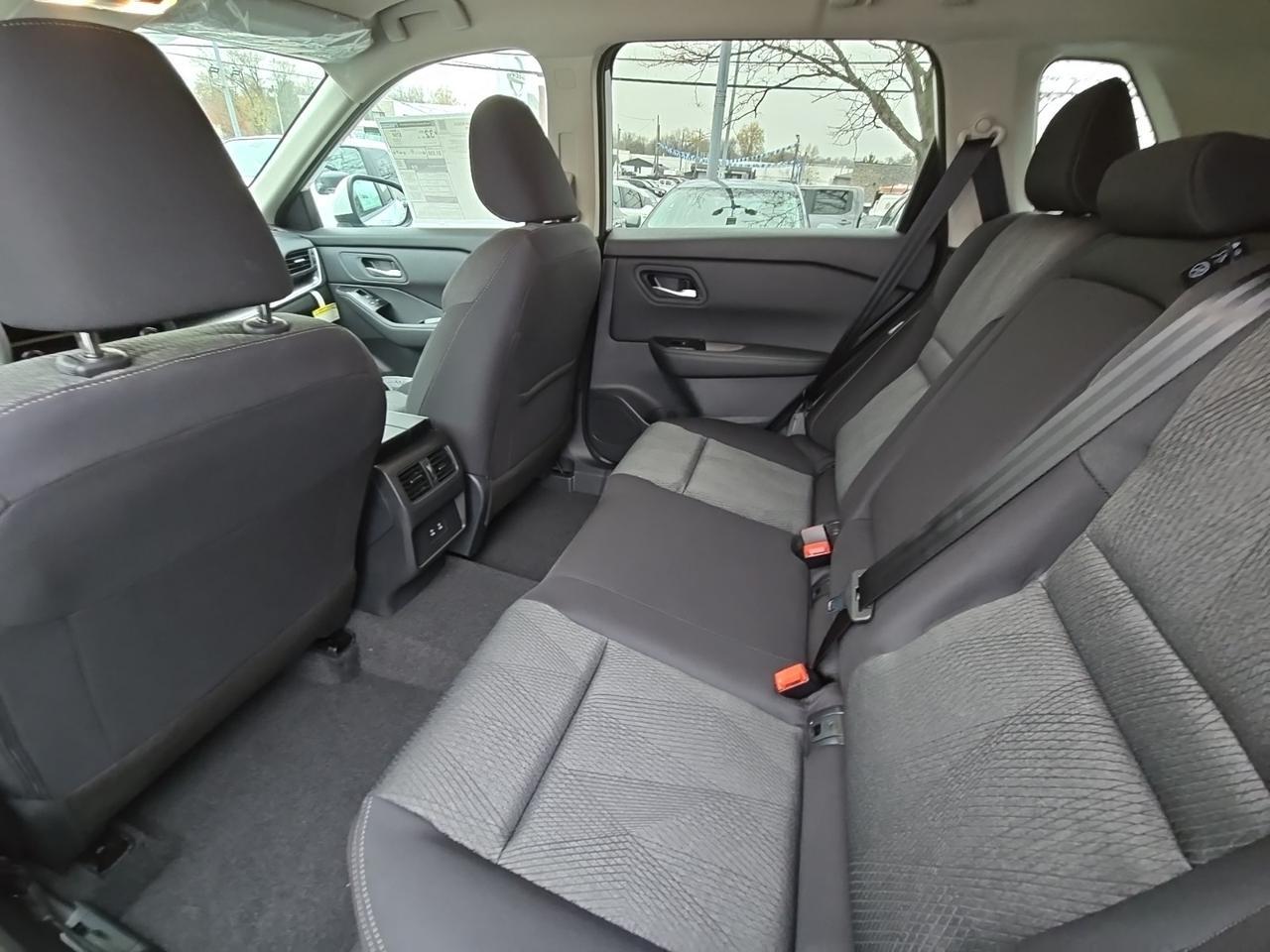 2026 Nissan Rogue SV Glen Burnie MD