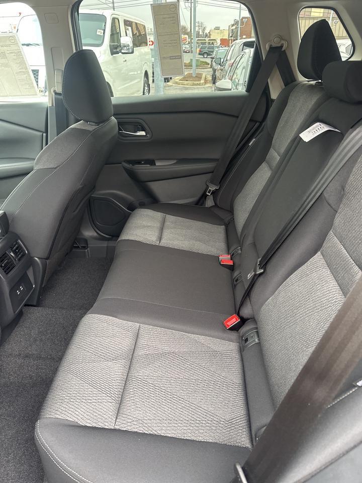 2026 Nissan Rogue SV Glen Burnie MD