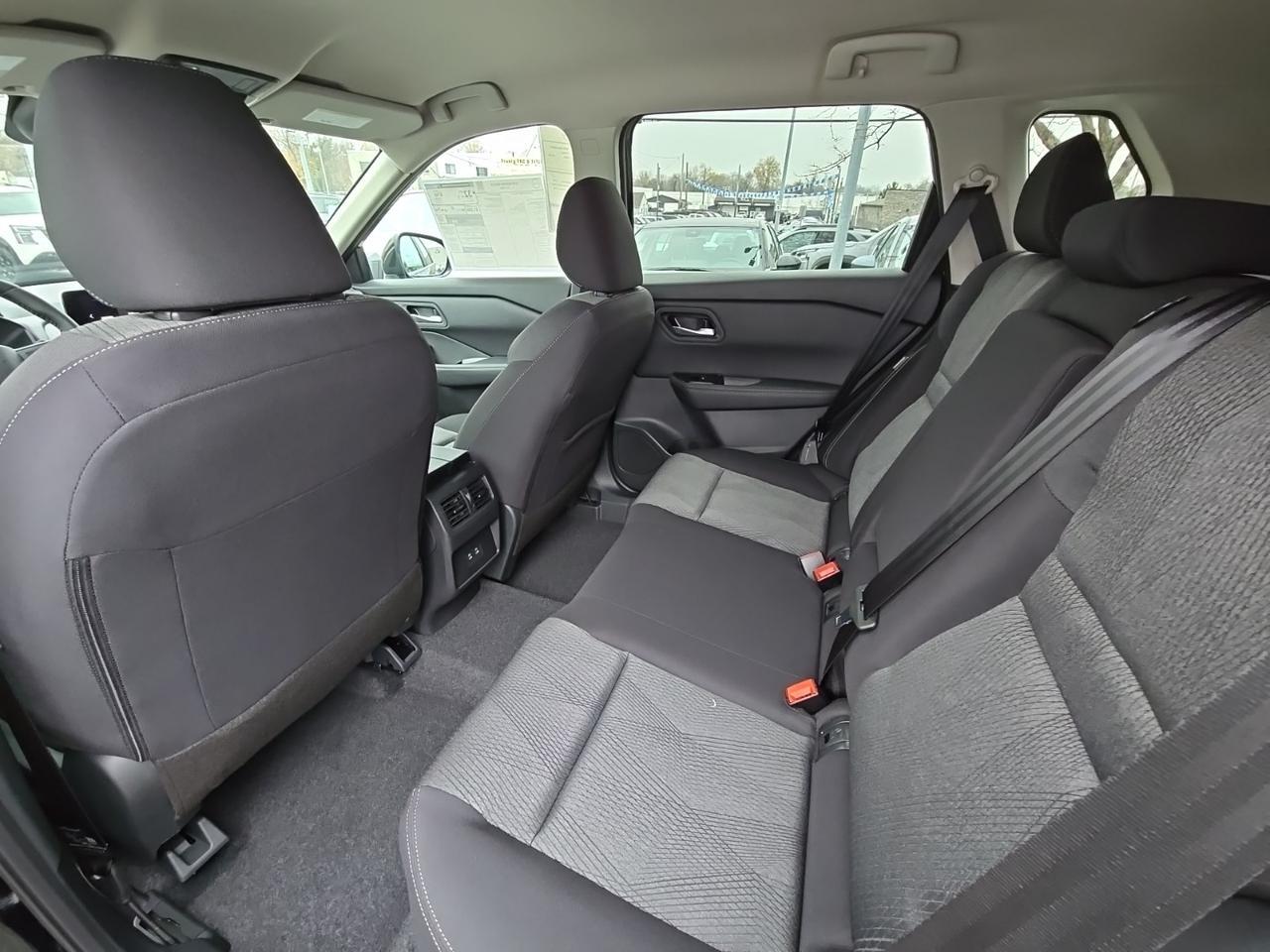 2026 Nissan Rogue SV Glen Burnie MD