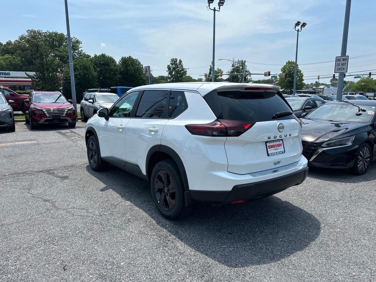 2026 Nissan Rogue SV Glen Burnie MD