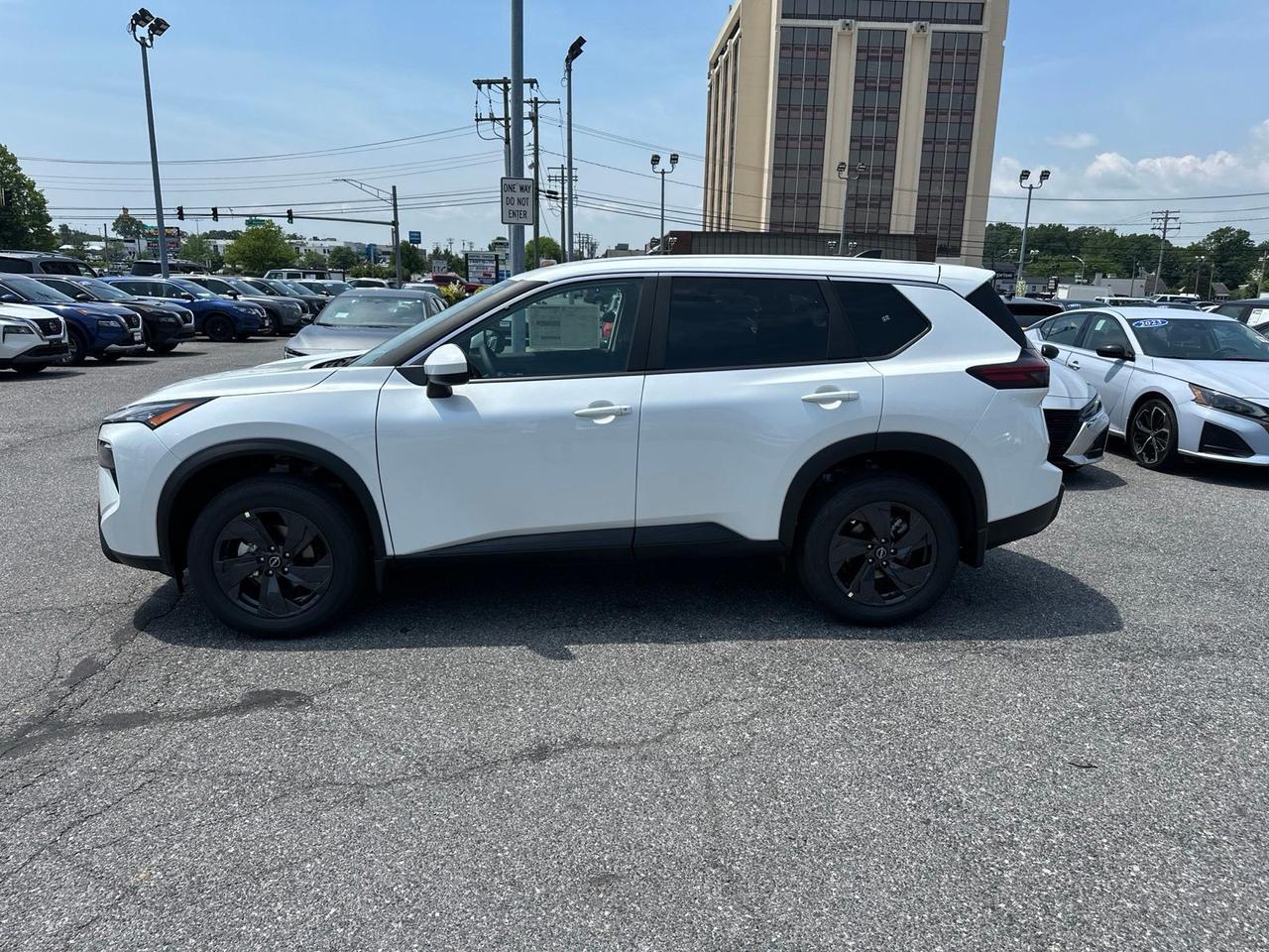 2026 Nissan Rogue SV Glen Burnie MD