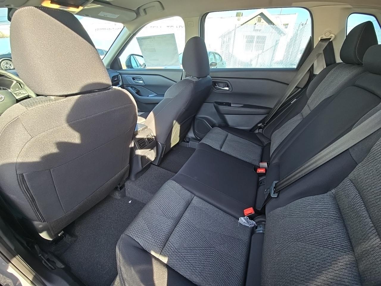 2026 Nissan Rogue SV Glen Burnie MD