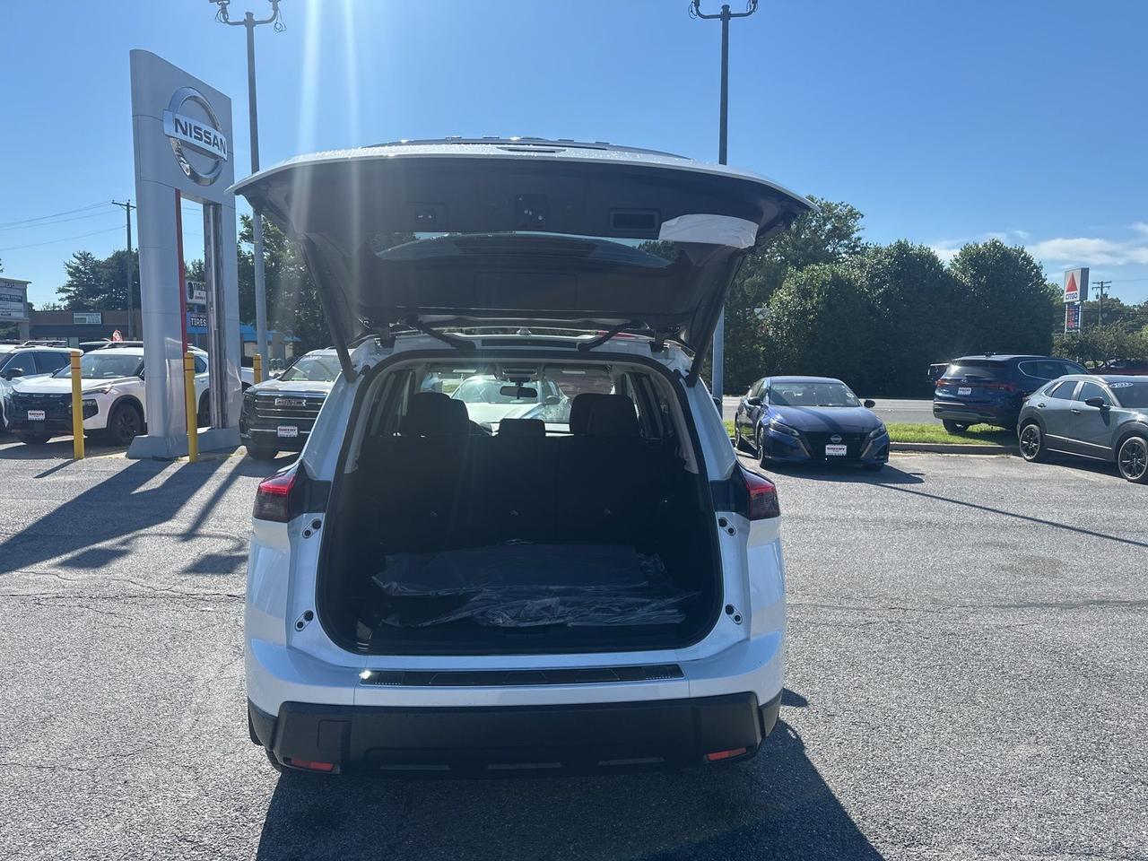2026 Nissan Rogue SV Glen Burnie MD