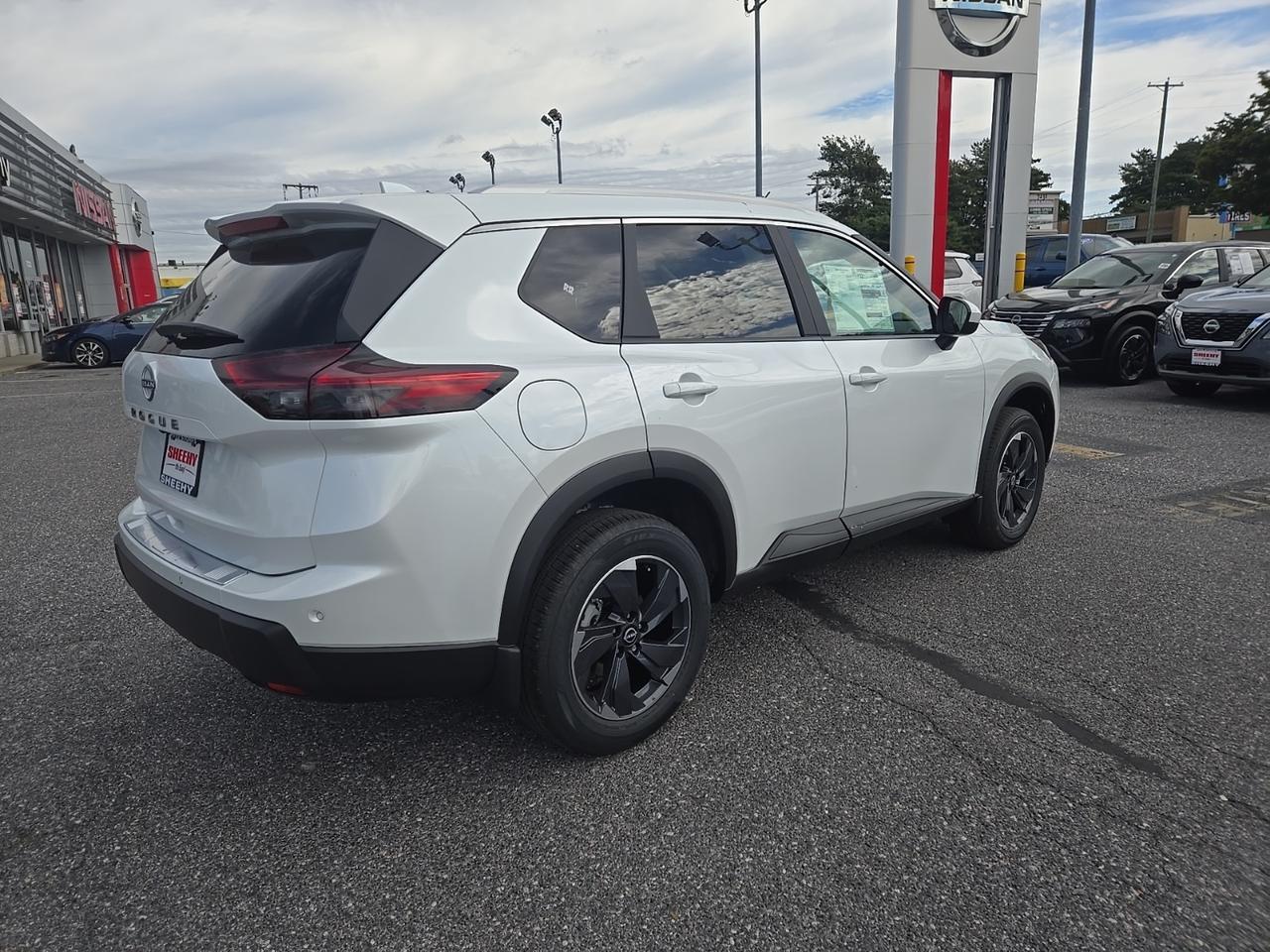 2026 Nissan Rogue SV Glen Burnie MD