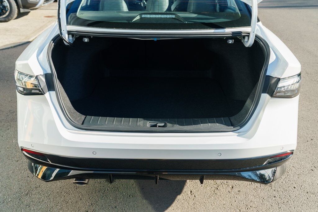 2026 Nissan Sentra SR Beaverton OR