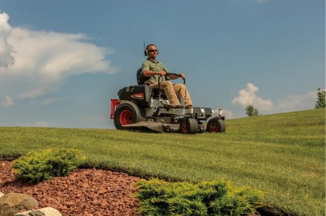 2026 No Make BOBCAT ZT3000 ZERO-TURN MOWER Naples FL