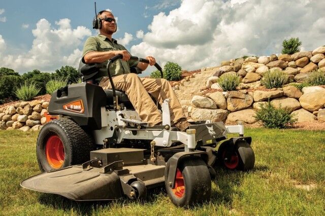 2026 No Make BOBCAT ZT3000 ZERO-TURN MOWER Naples FL