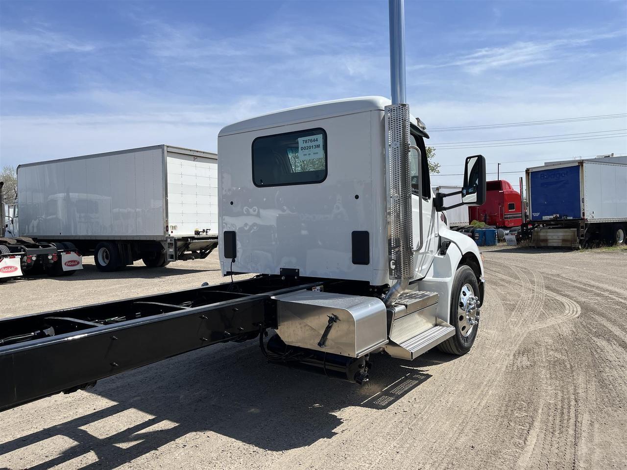 2026 Peterbilt 536 Rochester MN