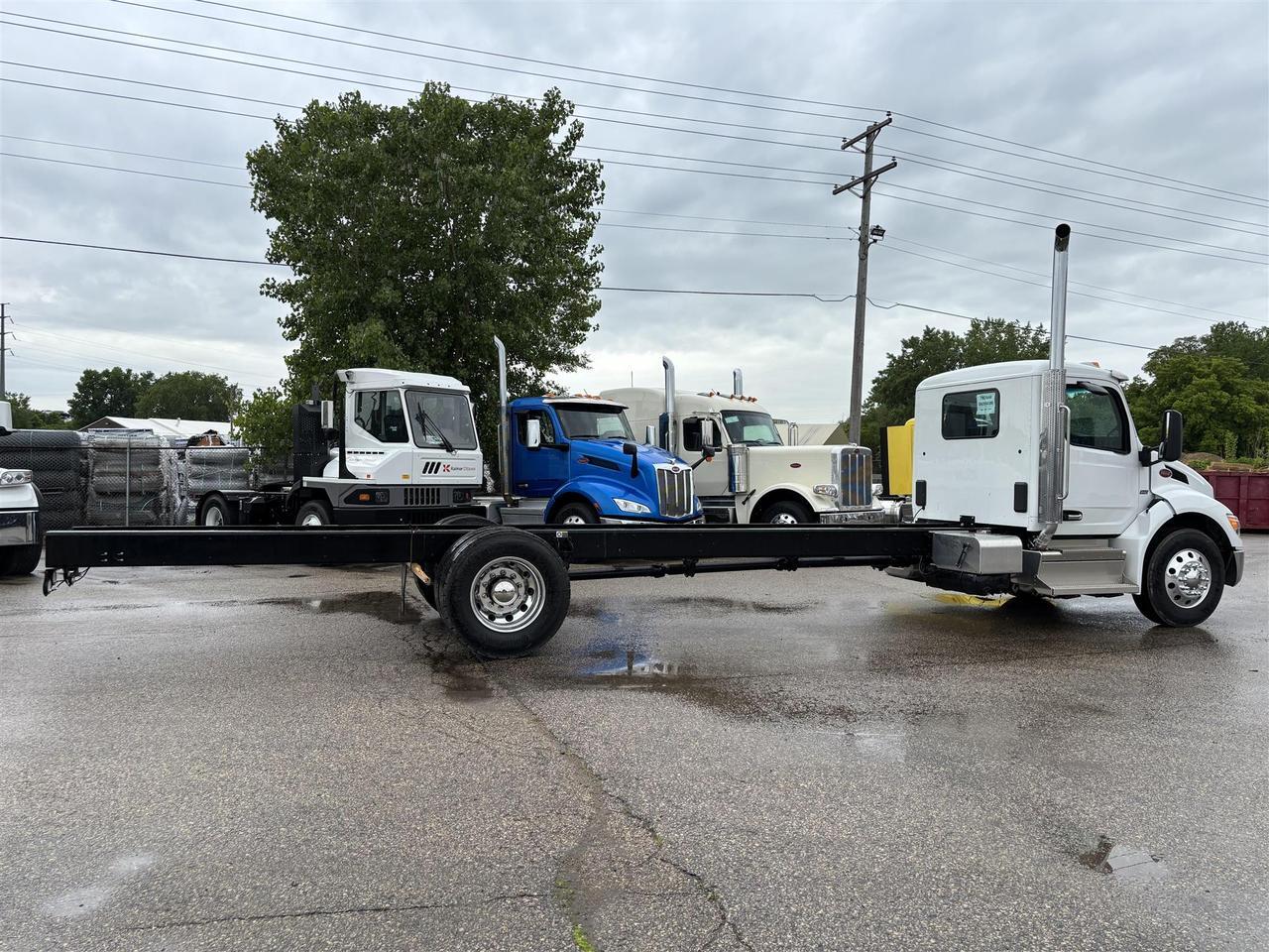 2026 Peterbilt 536 Cab & Chassis South St. Paul MN
