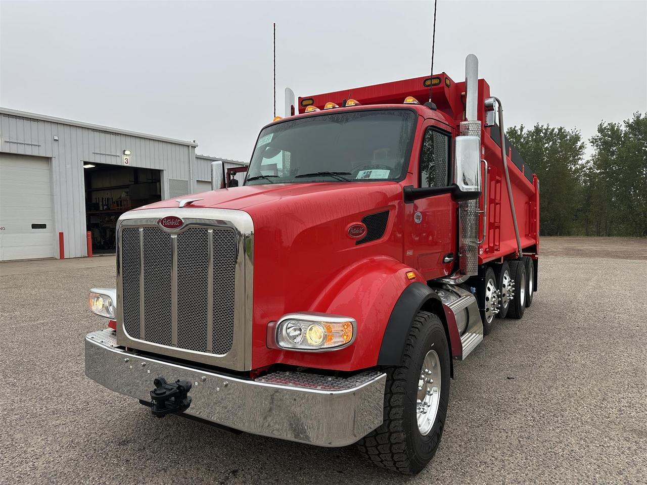 2026 Peterbilt 567