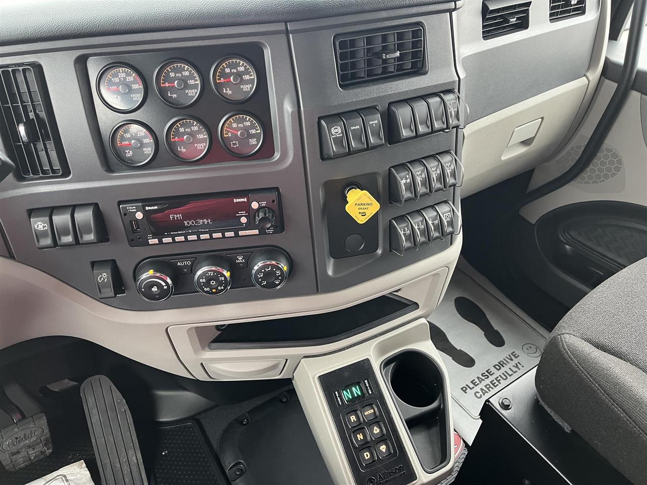 2026 Peterbilt 567 Rochester MN