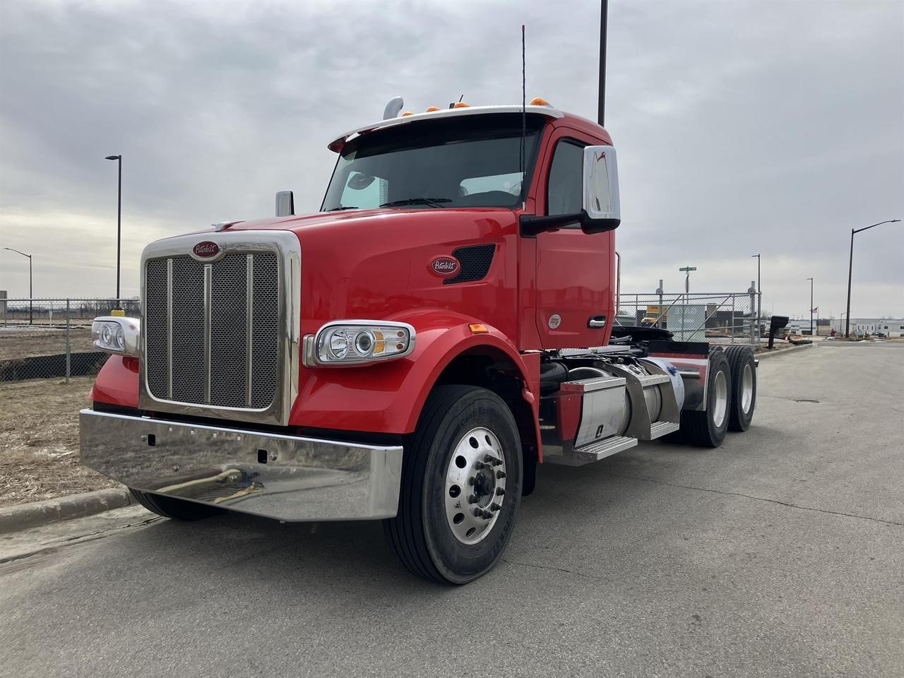 2026 Peterbilt 567 Non-Sleeper