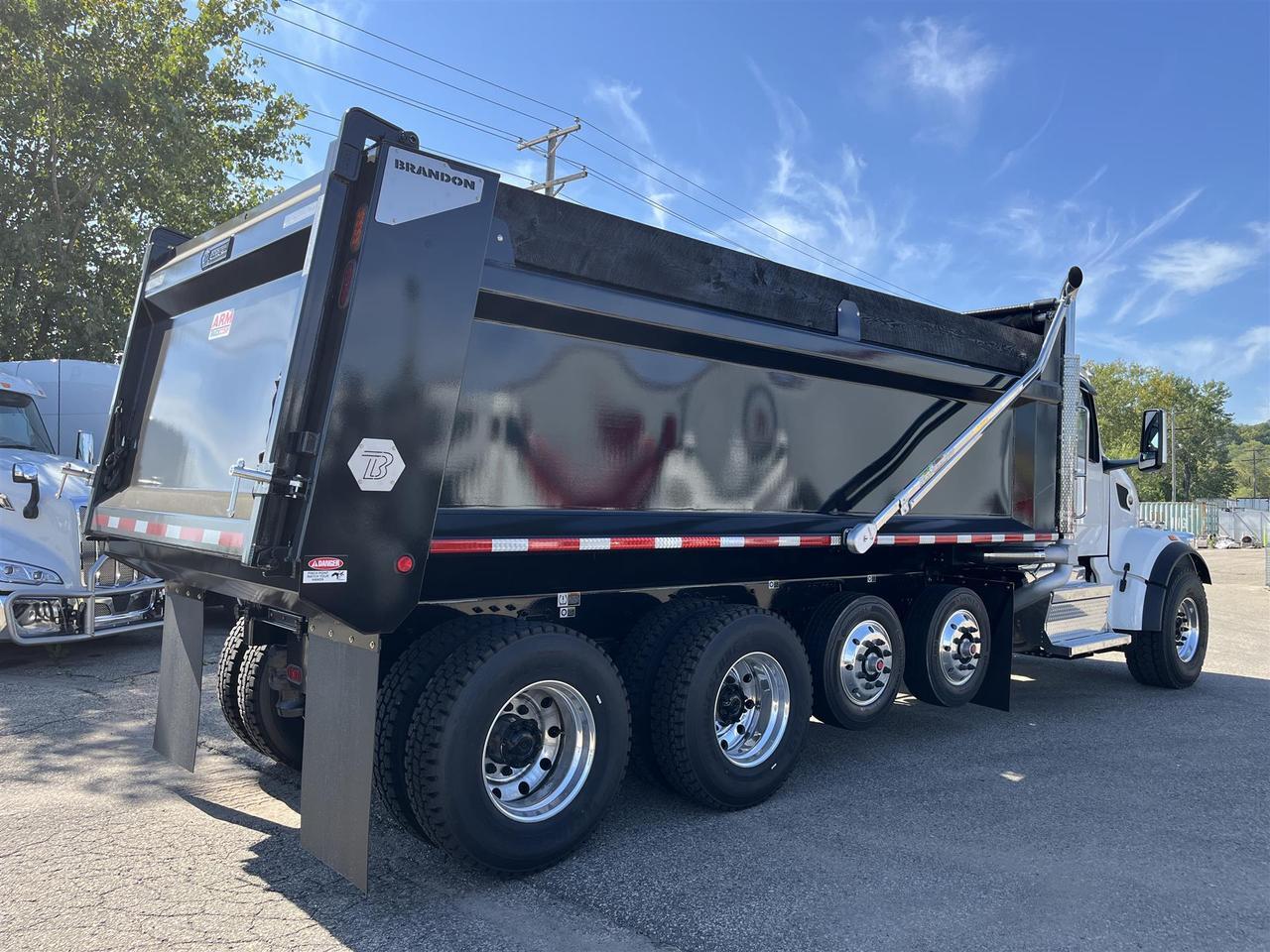 2026 Peterbilt 567 South St. Paul MN