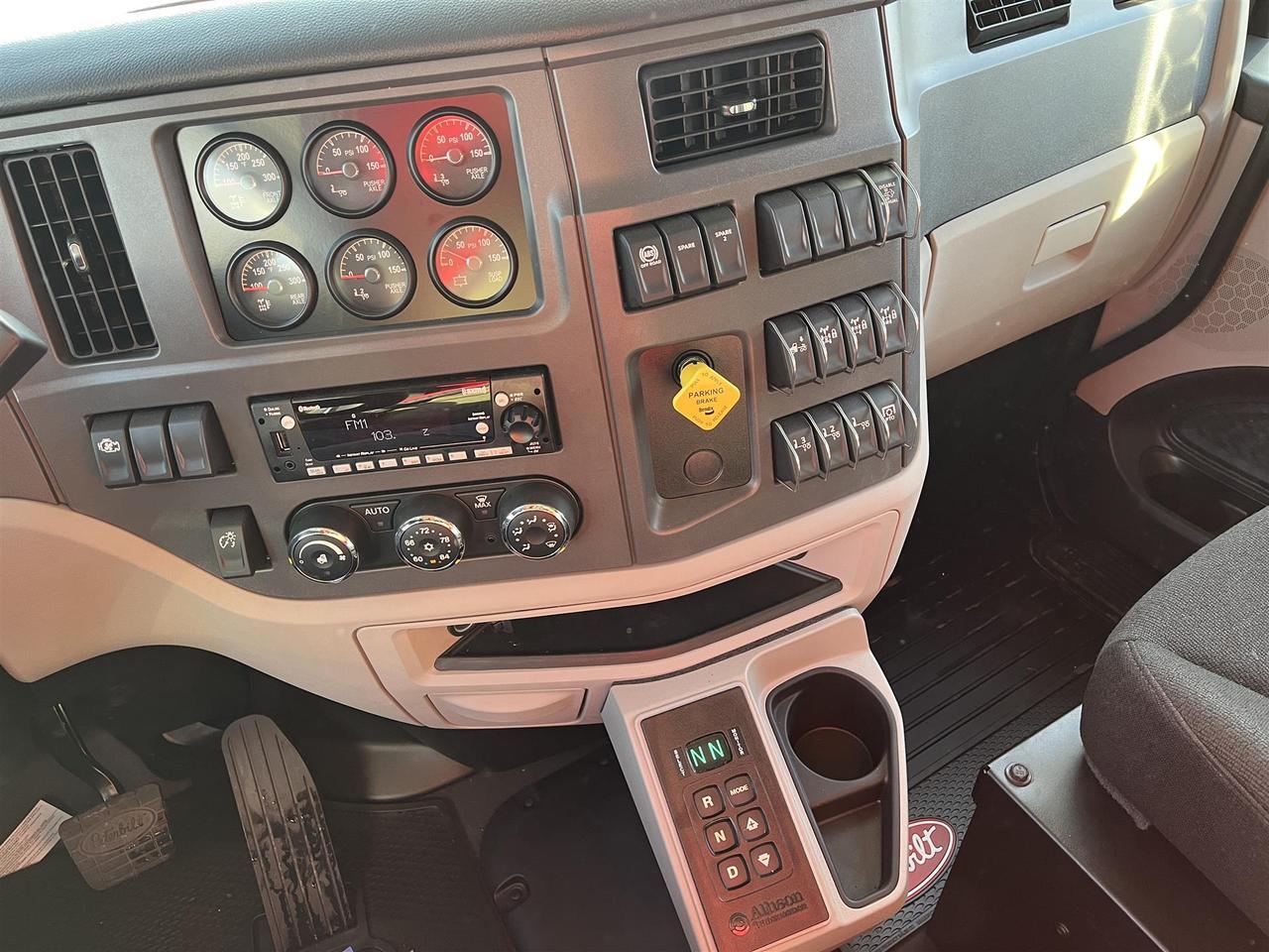 2026 Peterbilt 567 South St. Paul MN