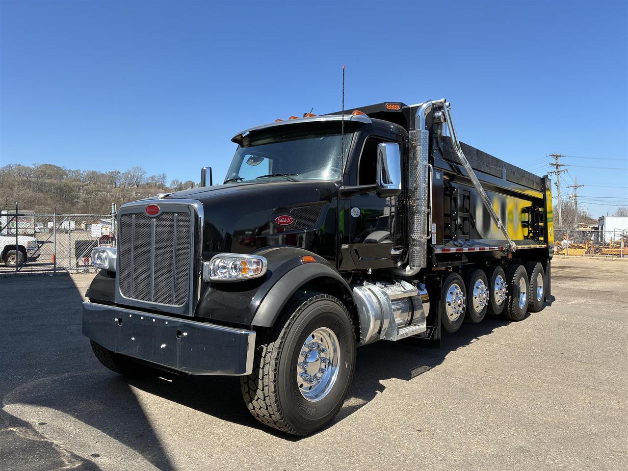 2026 Peterbilt 567 Dump Truck