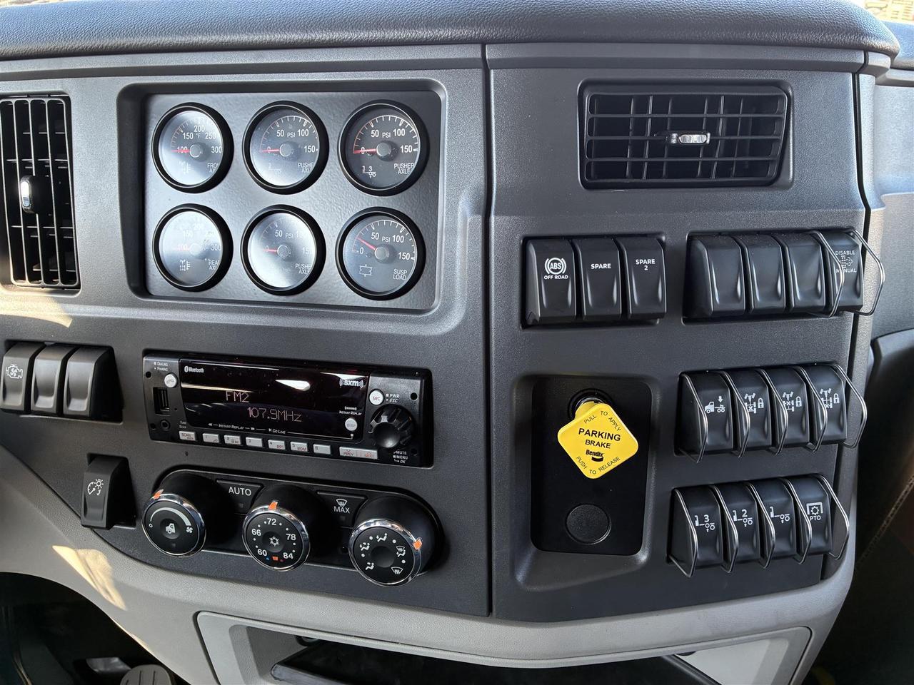 2026 Peterbilt 567 South St. Paul MN